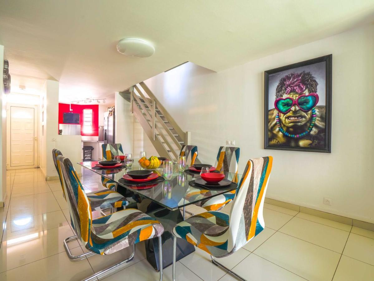 Triplex Yasuke: Vivez L'Experience Pop Art Et Geek En Plein Coeur De Petit-Bourg Villa Eksteriør bilde
